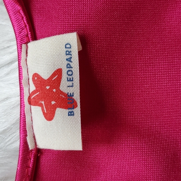 Red satin cover top - Picture 9 of 10